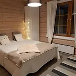 Lomamökit Välituvan