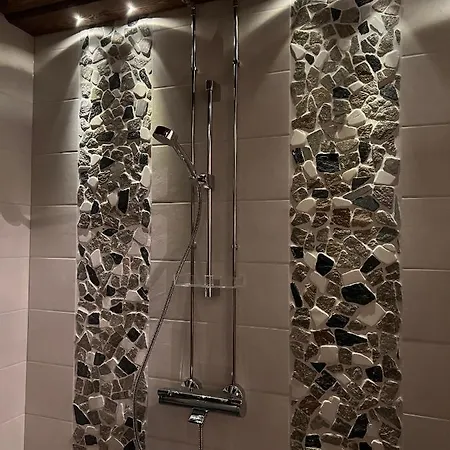 シャレー Vaelituvan Lomamoekit *