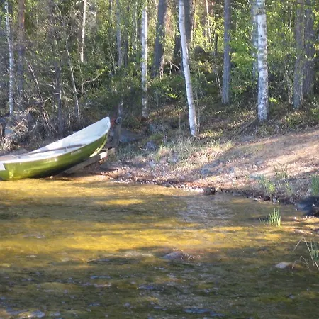 Vaelituvan Lomamoekit シャレー